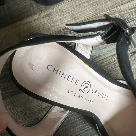New Chinese Laundry Heels - Picture 3 of 5